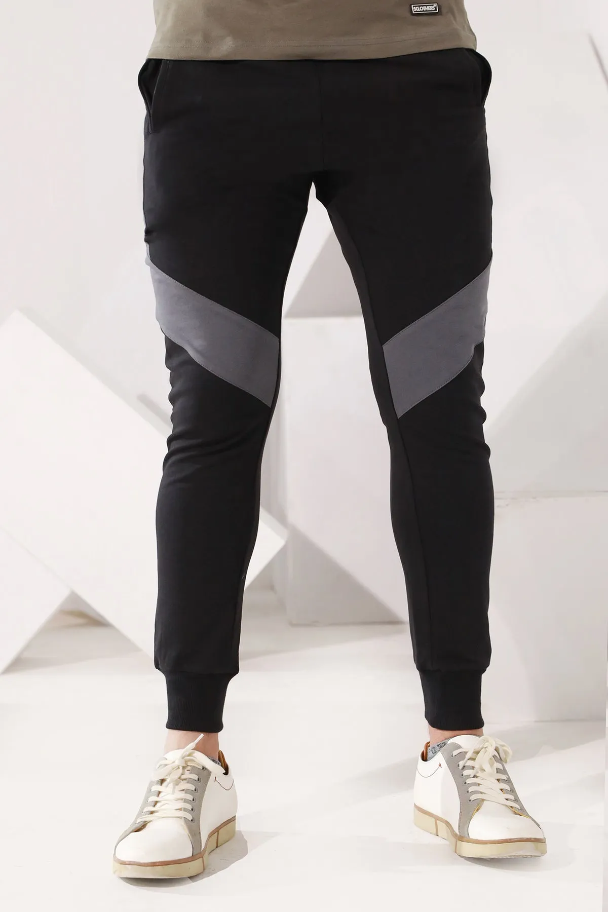 Black & Grey Jogger Pants - W22 - UTR003R