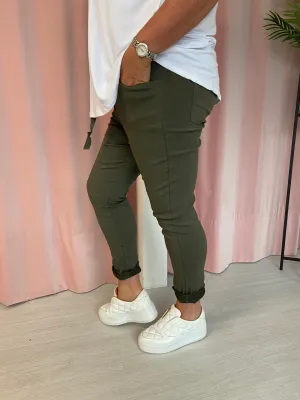 Slouch Magics - Khaki